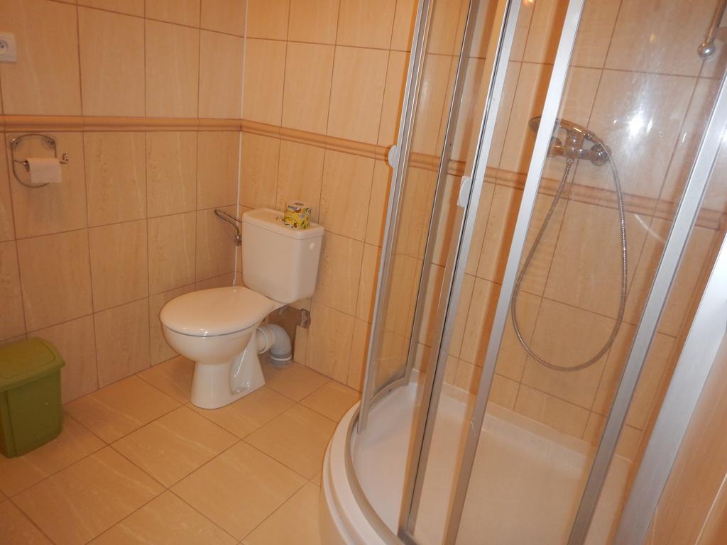 Hotel Konsky Dvor Brzotín Pokój zdjęcie